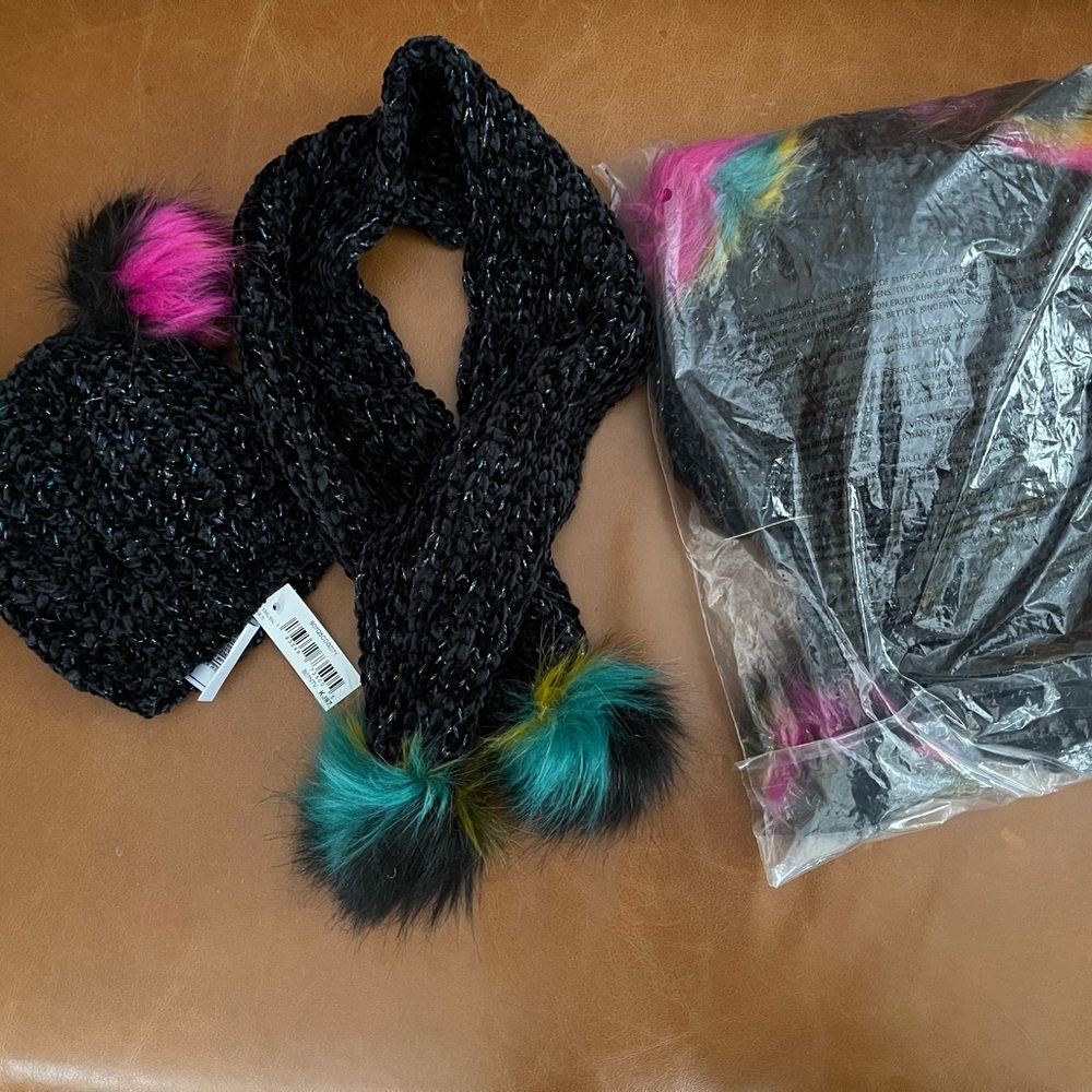 Spotted Zebra Hat & Glove set : Girls